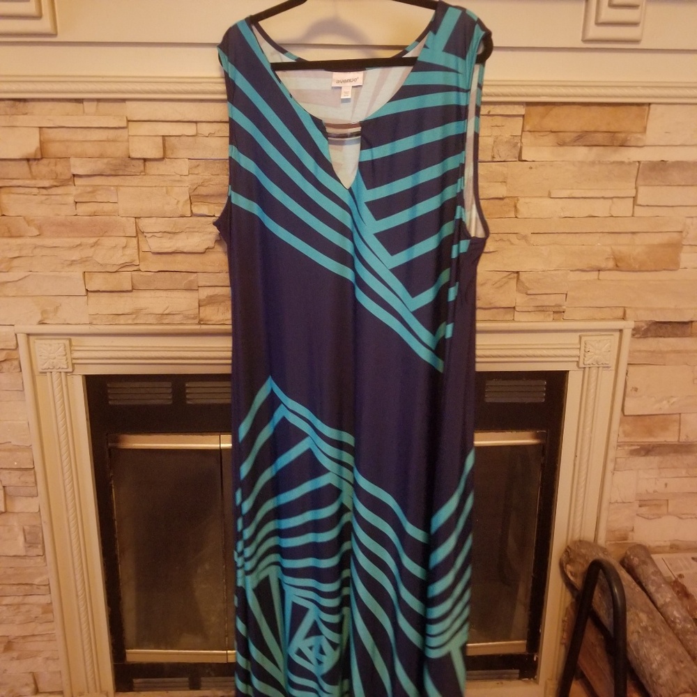 Geo Metal Bar Maxi Dress